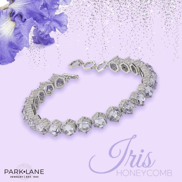 Park Lane Jewelry - Park Lane Iris Honeycomb Bracelet Set in Silver Finish Metal 7 + 1 Inches